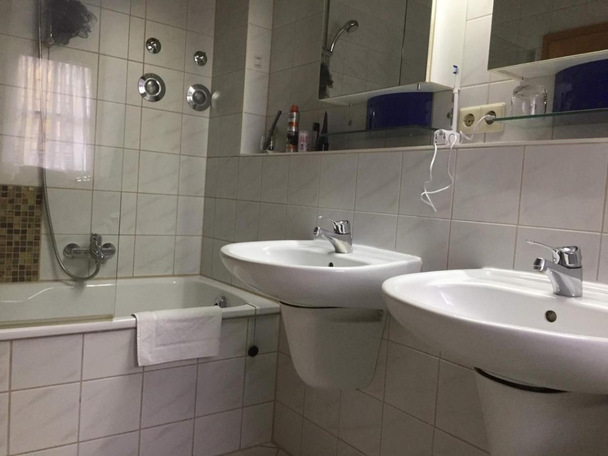 Hotel Garni Wiestor Uberlingen Buitenkant foto