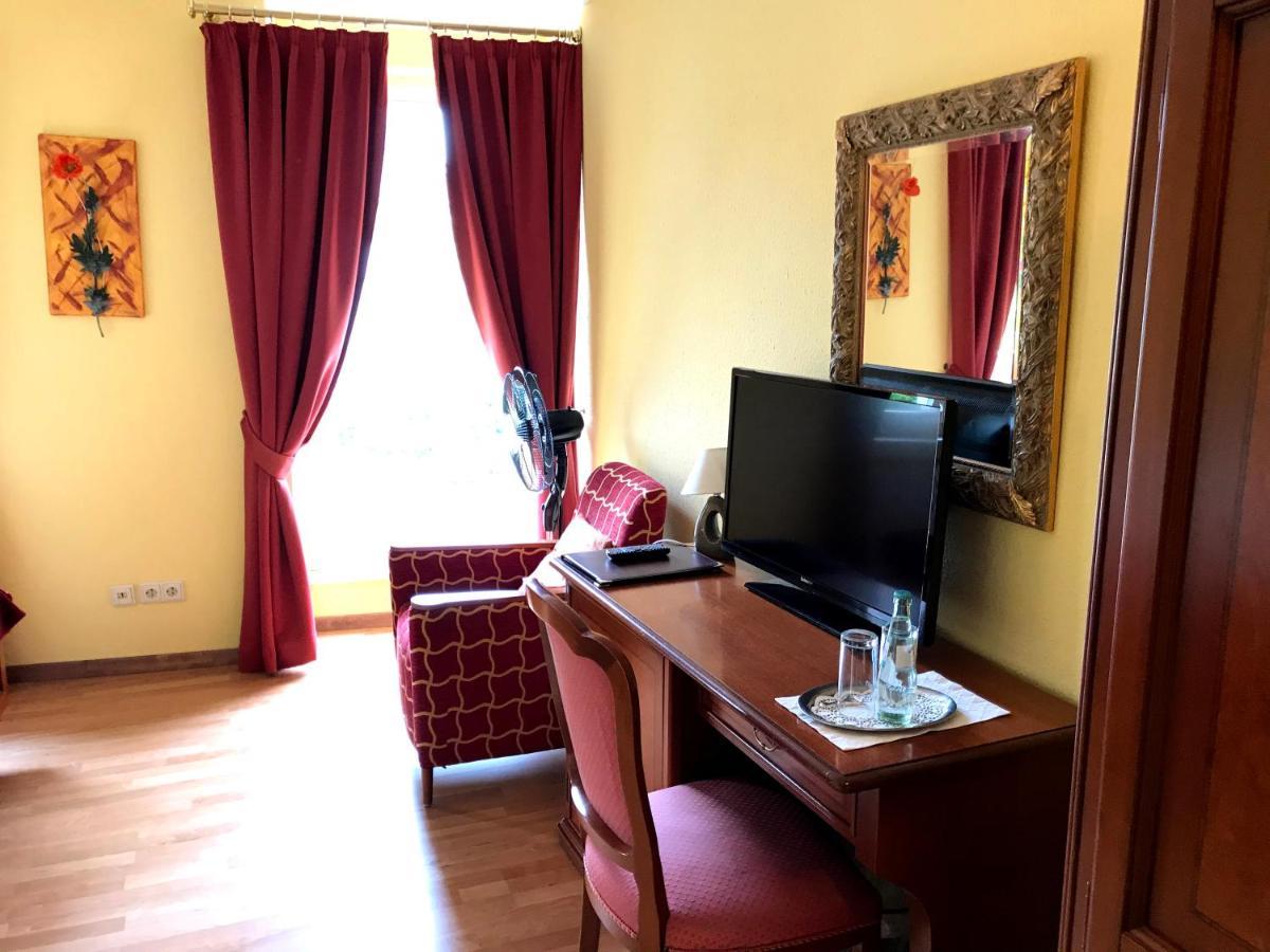 Hotel Garni Wiestor Uberlingen Buitenkant foto